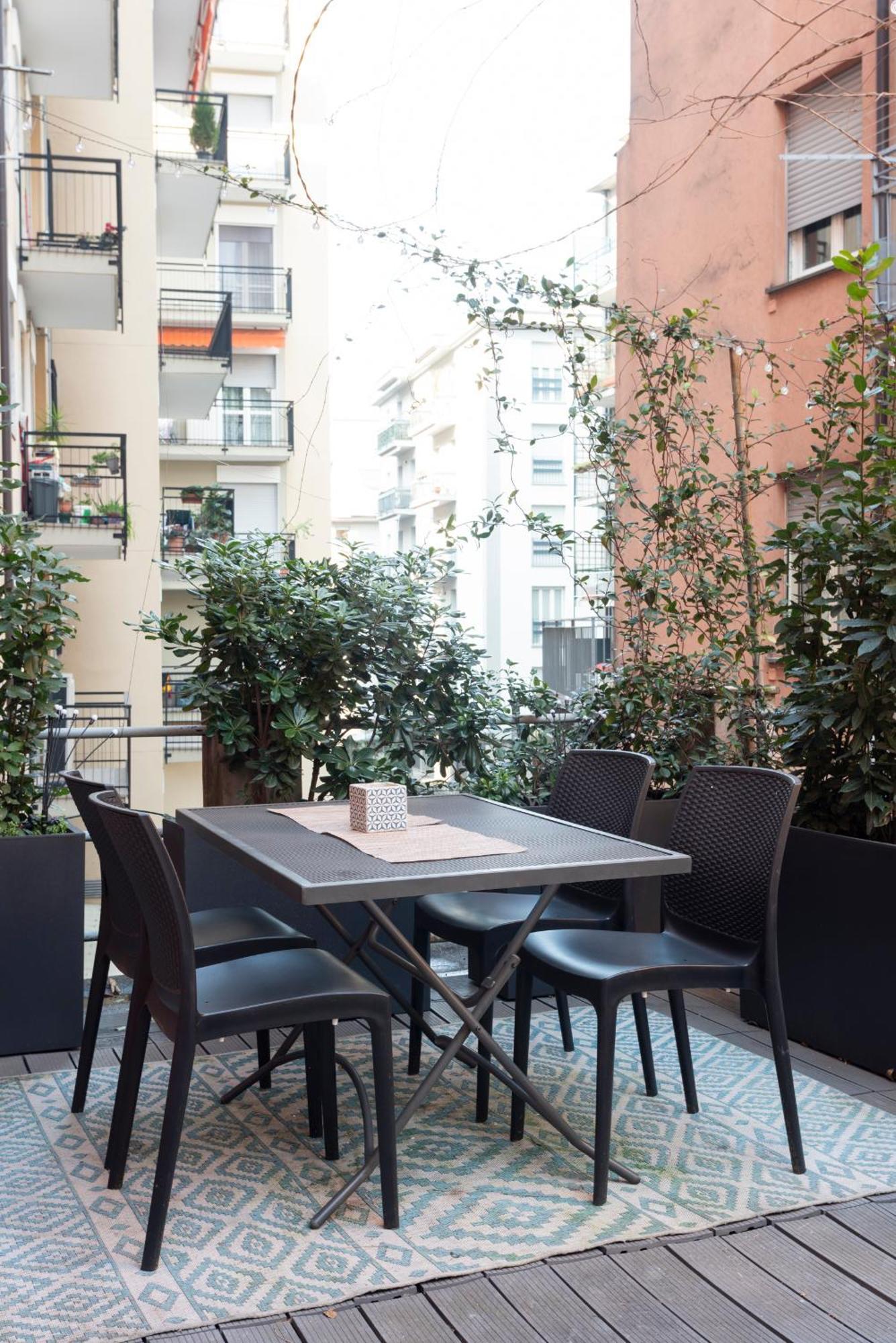 Happy Travelers Apartment By Holiday Solutions Como Exterior photo